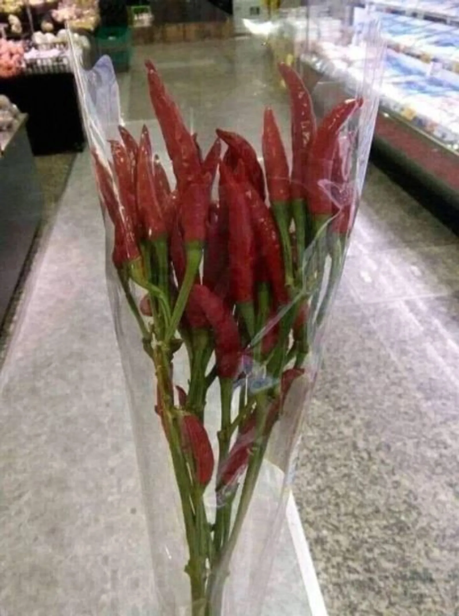 Gagal Romantis, 10 Buket Bunga buat Valentine Ini Bikin Tepok Jidat