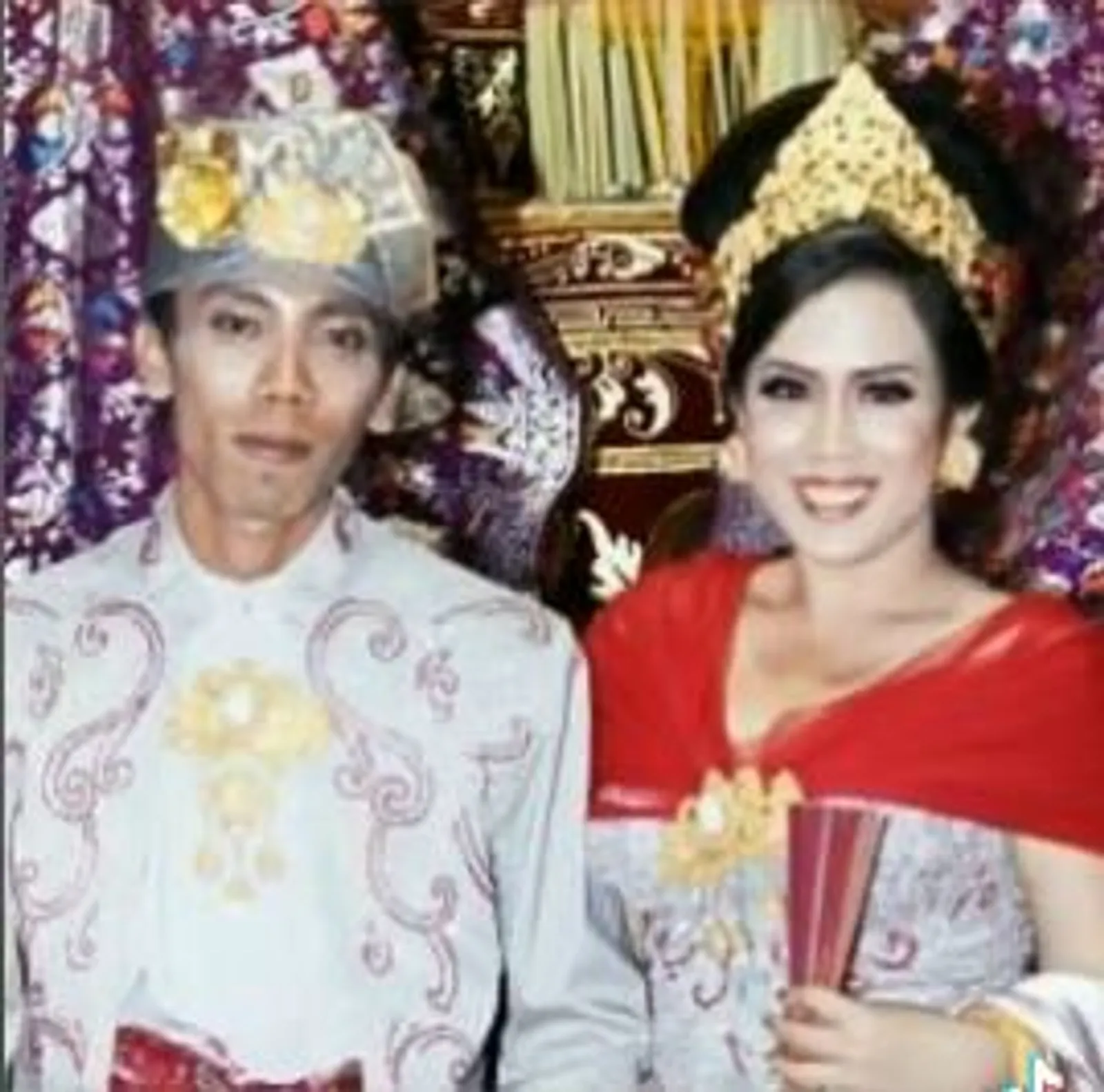 10 Potret Kisah Cinta 'Crazy Rich Bali' Maharani Kemala dan Suami