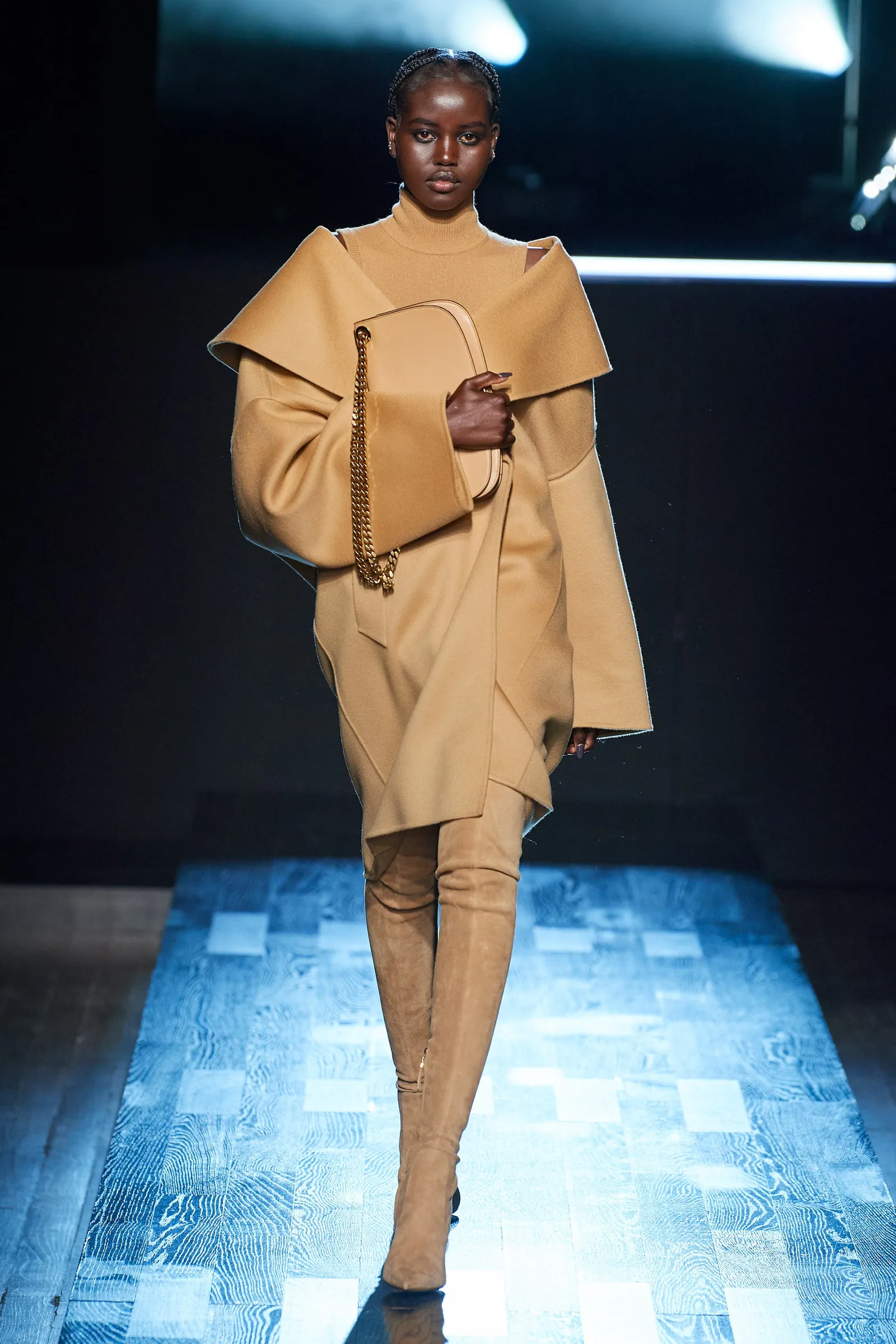 Koleksi Fall/Winter 2022 Para Desainer di New York Fashion Week 