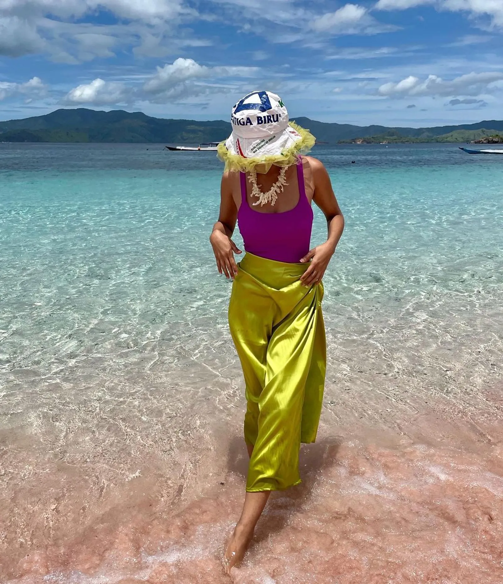 Ide Upcycling a La Putri Samboda, Sulap Barang Bekas Jadi Fashion Item