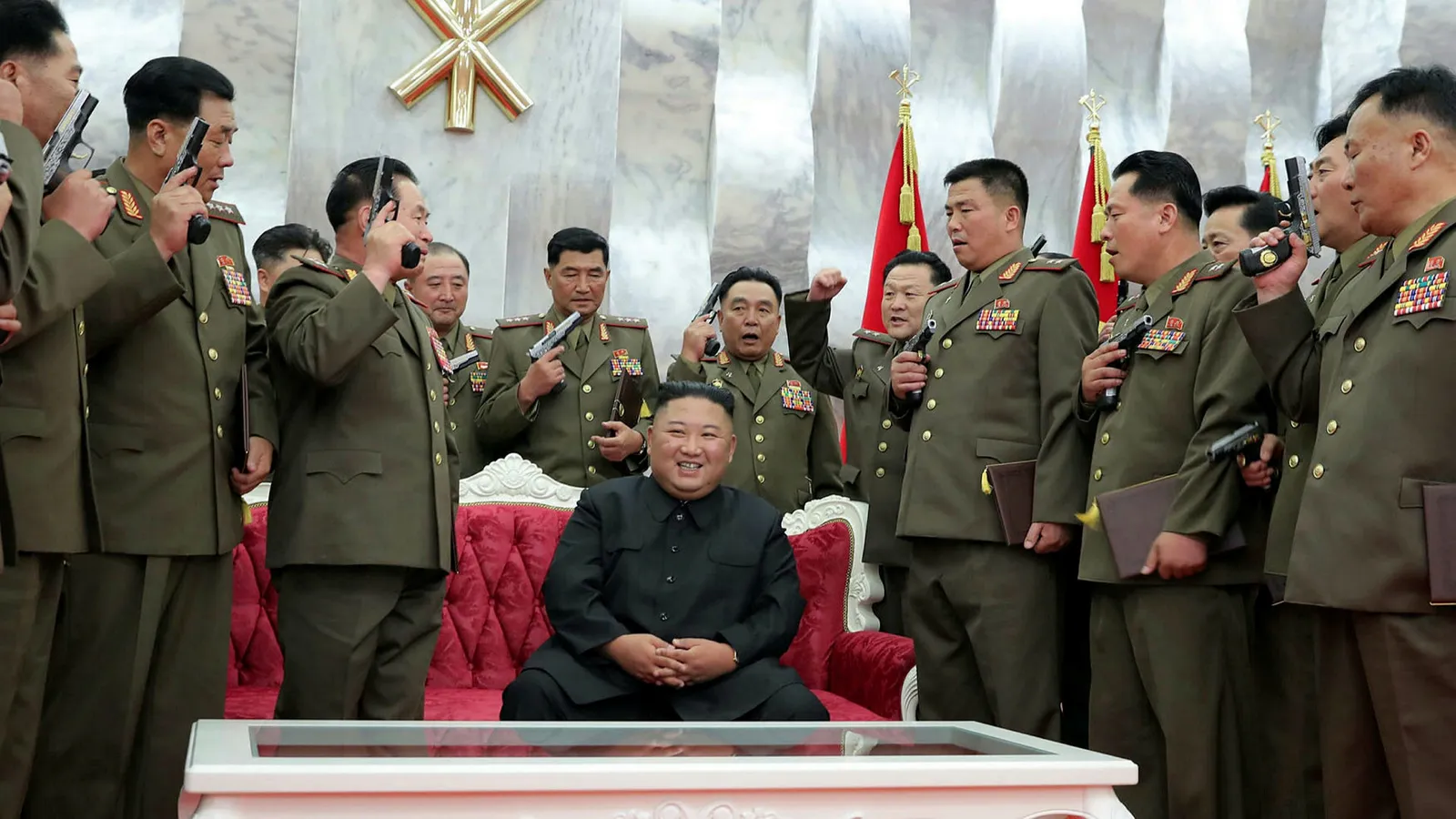 6 Hal yang Mungkin Tak Kamu Ketahui Tentang Korea Utara & Diktatornya