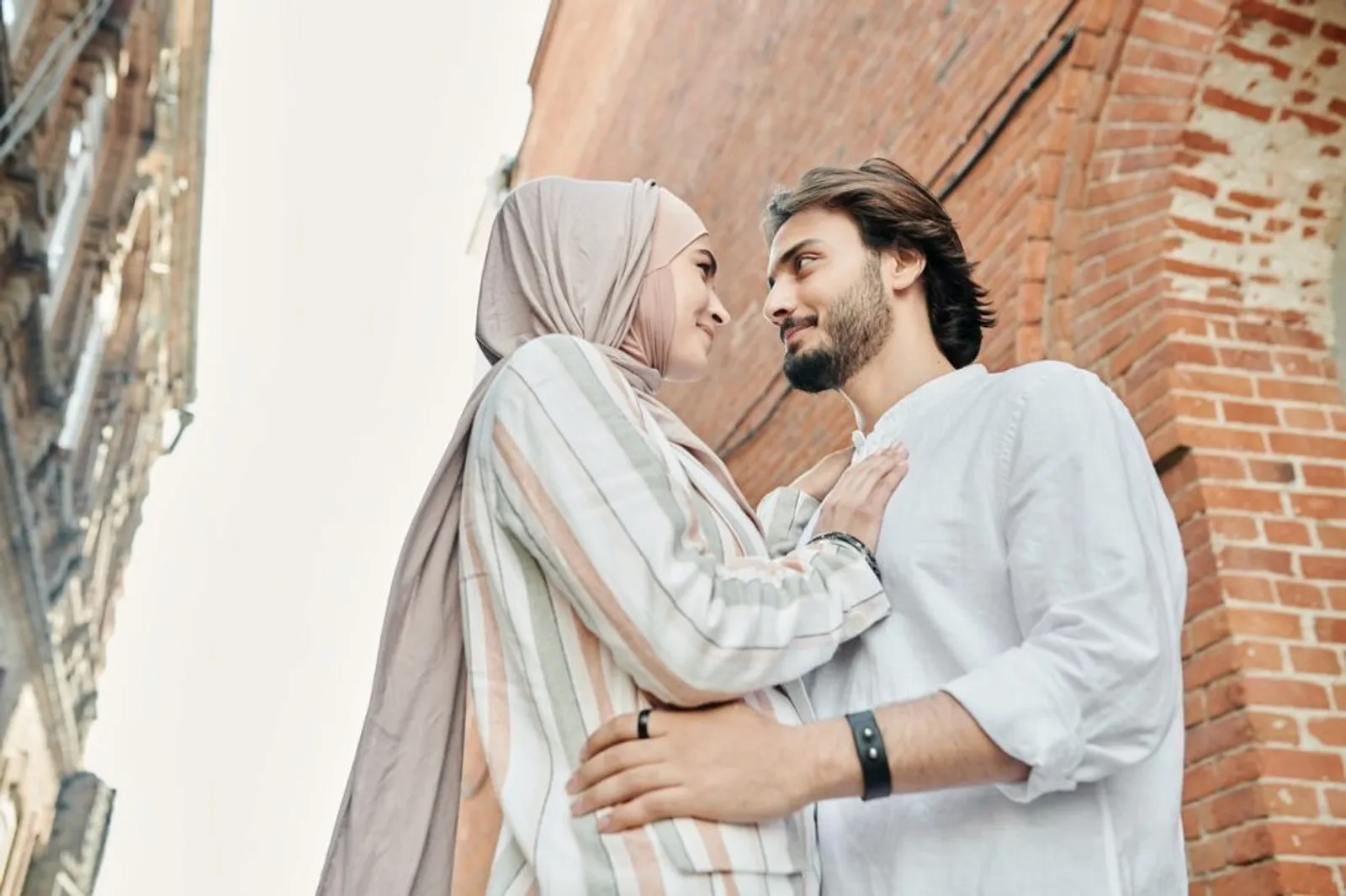 Hukum Suami Tidak Memberi Nafkah dalam Islam, Istri Wajib Tahu!