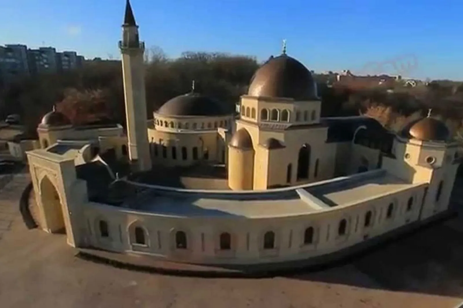 Besar dan Megah! Ini 9 Potret Masjid Ar-Rahma di Kyiv, Ukraina