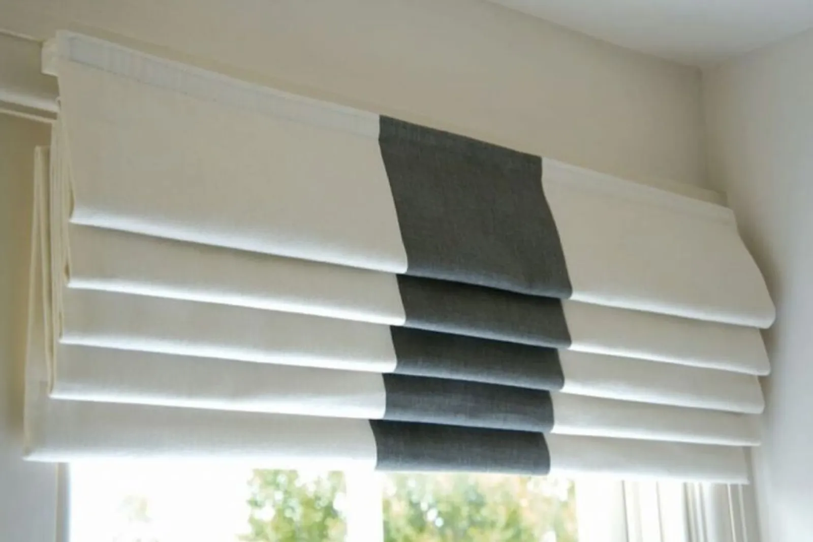 Melindungi Juga Mempercantik, Ini 9 Jenis Window Blinds untuk Rumah