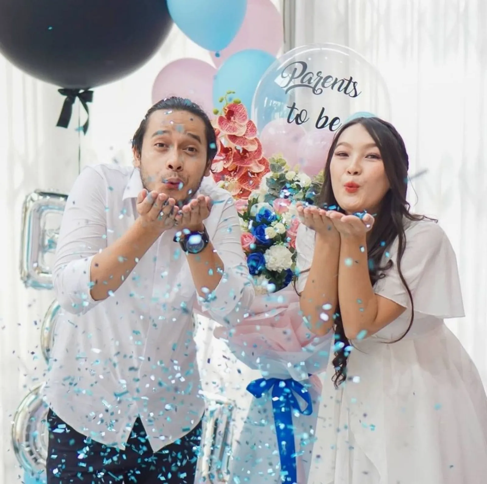 Gemas! Intip 10 Momen Gender Reveal Artis yang Unik dan Curi Perhatian