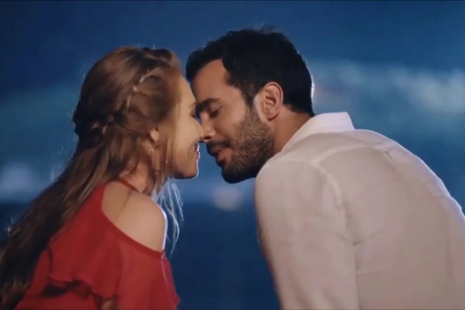 10 Film Dewasa Turki yang Romantis, Plus Banyak Adegan Panas!