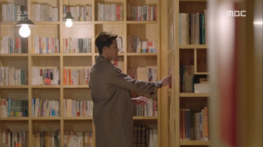 Naksir Perpustakaan di Drama Korea? Ada yang Bisa Kamu Kunjungi, Lho!