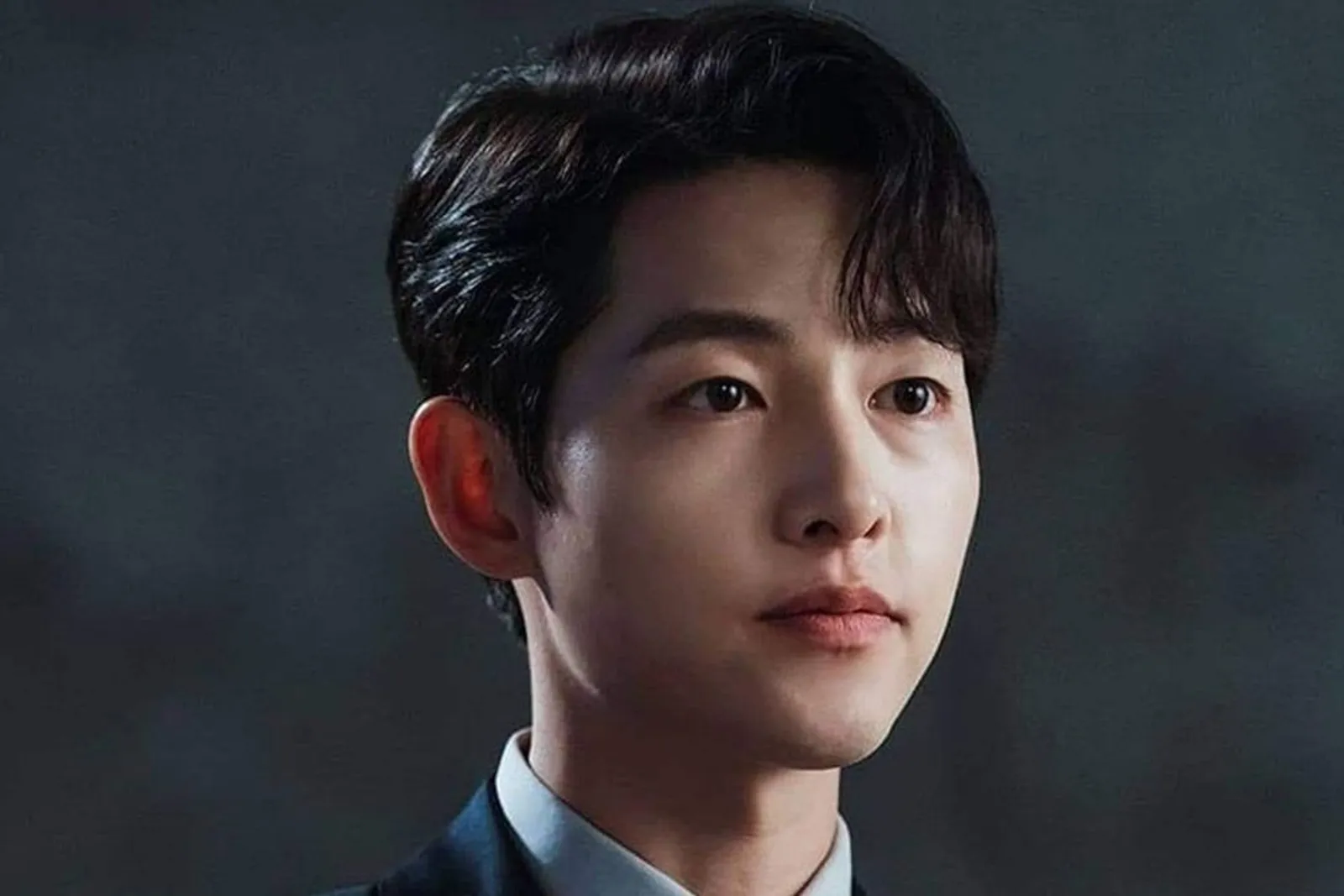 Deretan Aktor Korea Tampil Berkarisma dengan Side Bang Hairstyle 