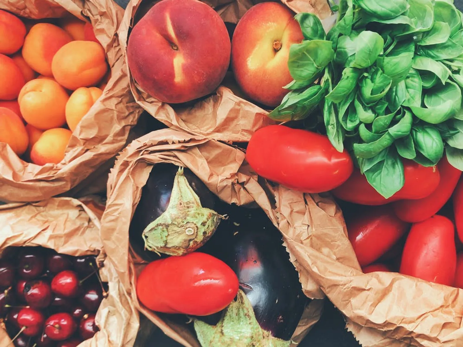 Punya Peran Besar, Ini Manfaat 6 Warna Sayuran dan Buah