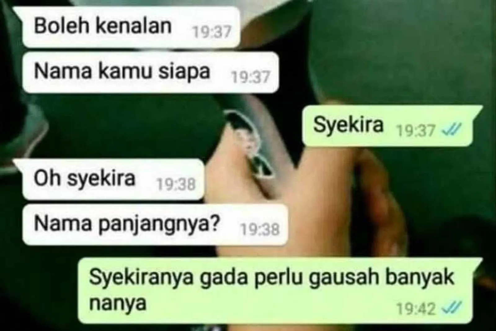 Kocak! 10 Chat Ngajak Kenalan Ini Dijamin Bikin Kamu Ngakak