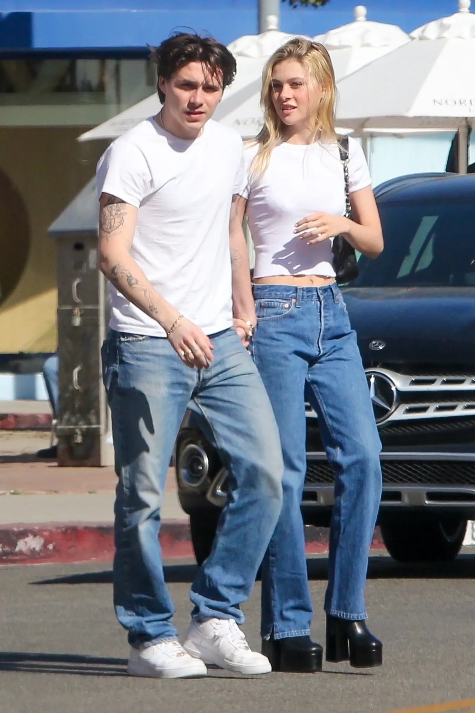 Resmi Menikah, Intip Gaya Kencan Nicola Peltz dan Brooklyn Beckham