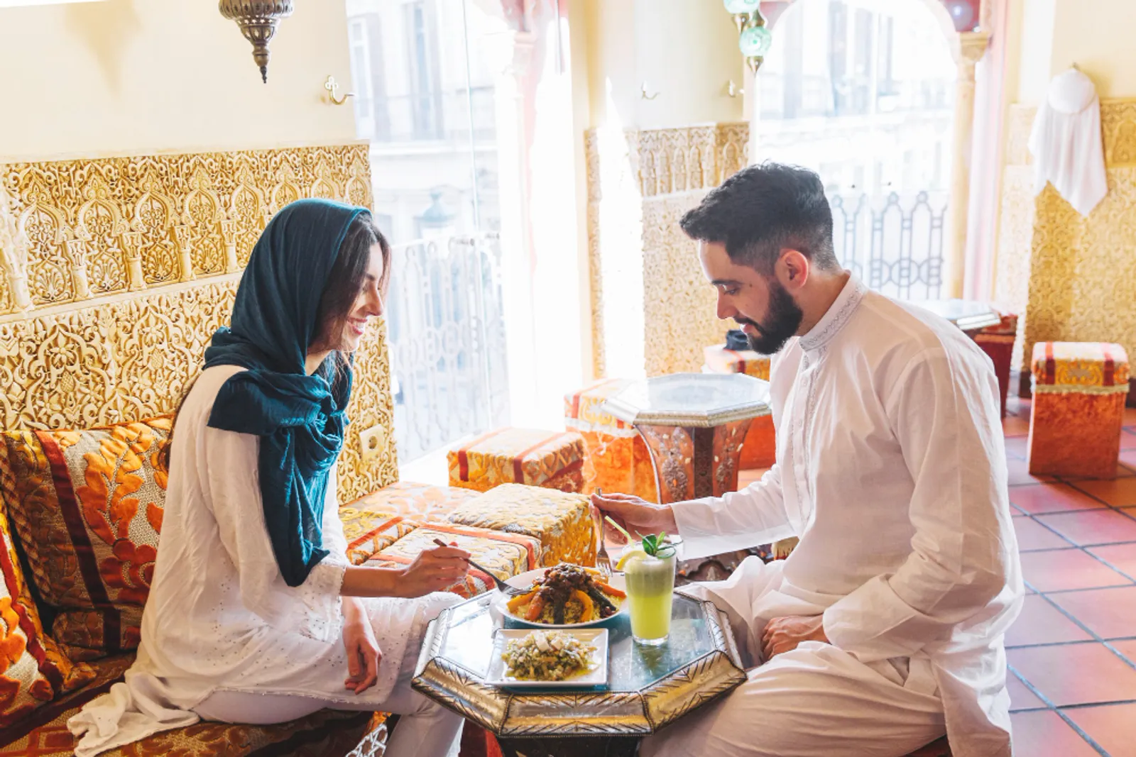 Kisah Cinta Ali bin Abi Thalib dan Fatimah Az-Zahra yang Romantis