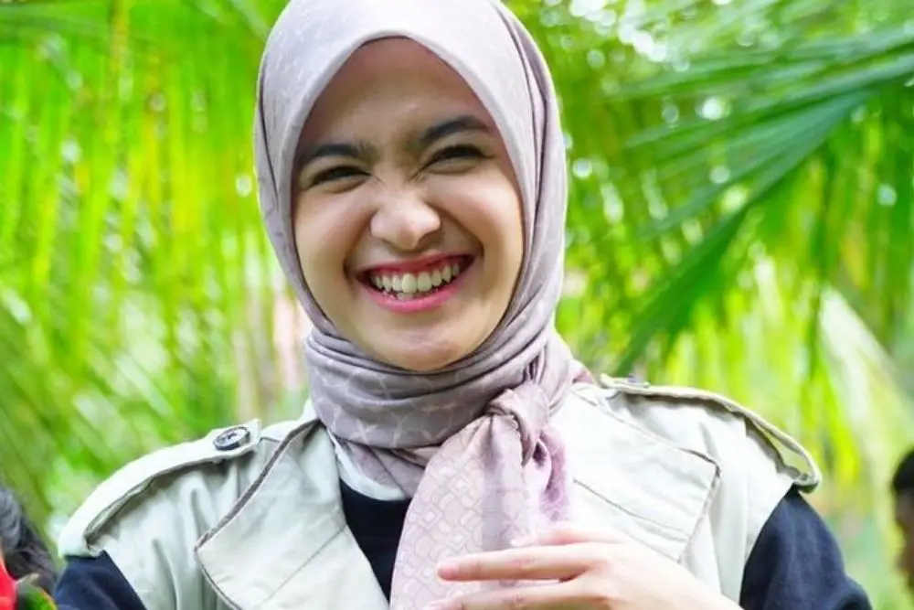 Tampil Natural dan Fresh di Hari Lebaran A la Cut Syifa 