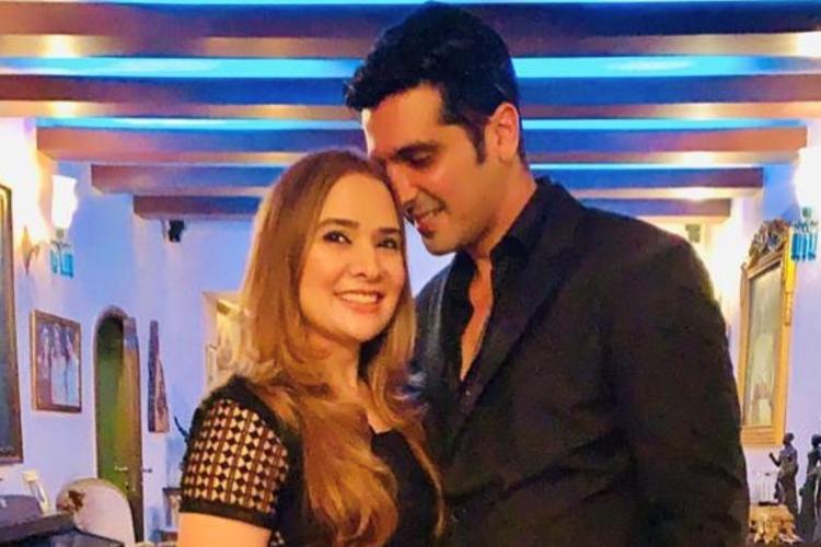 Beda Agama, 7 Seleb Bollywood Ini Jalani Puasa Ditemani Pasangan