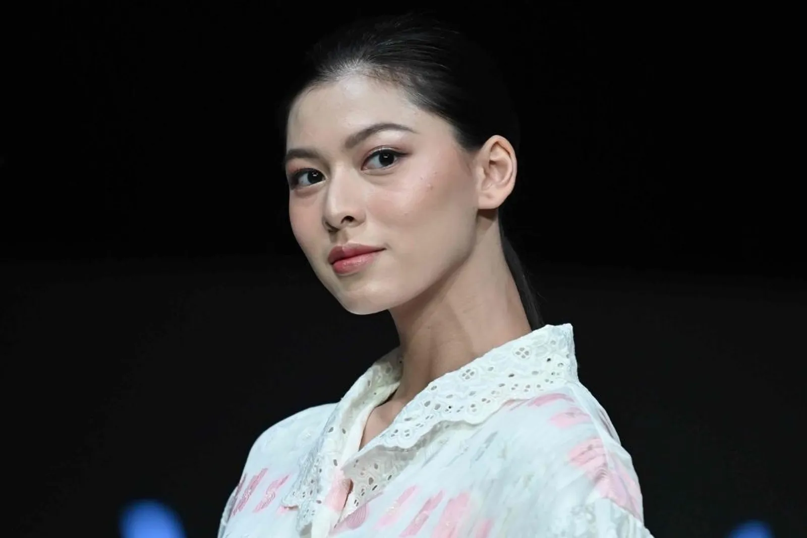 Inspirasi Ramadan Look A la Wardah di Indonesia Fashion Week 2022