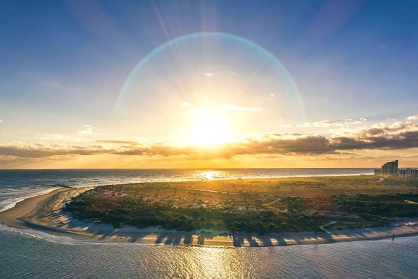 10 Pantai Paling Berbahaya di Dunia, Memakan Banyak Korban!