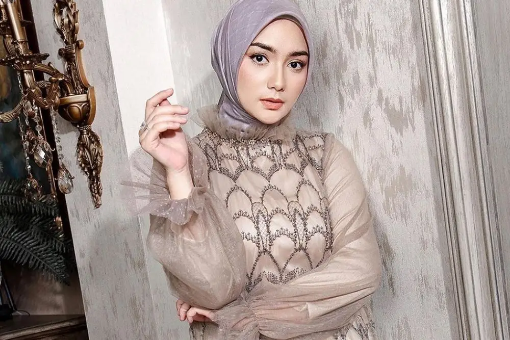 Potret Memikat Citra Kirana Berpulaskan Riasan Glamor