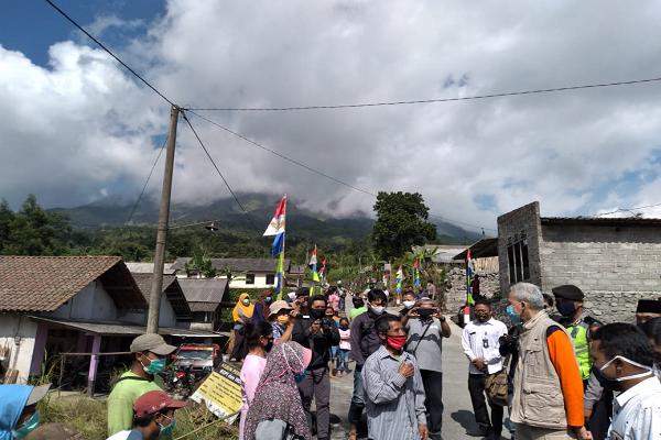 Gunung Merapi Berstatus Siaga, Ini 5 Faktanya!