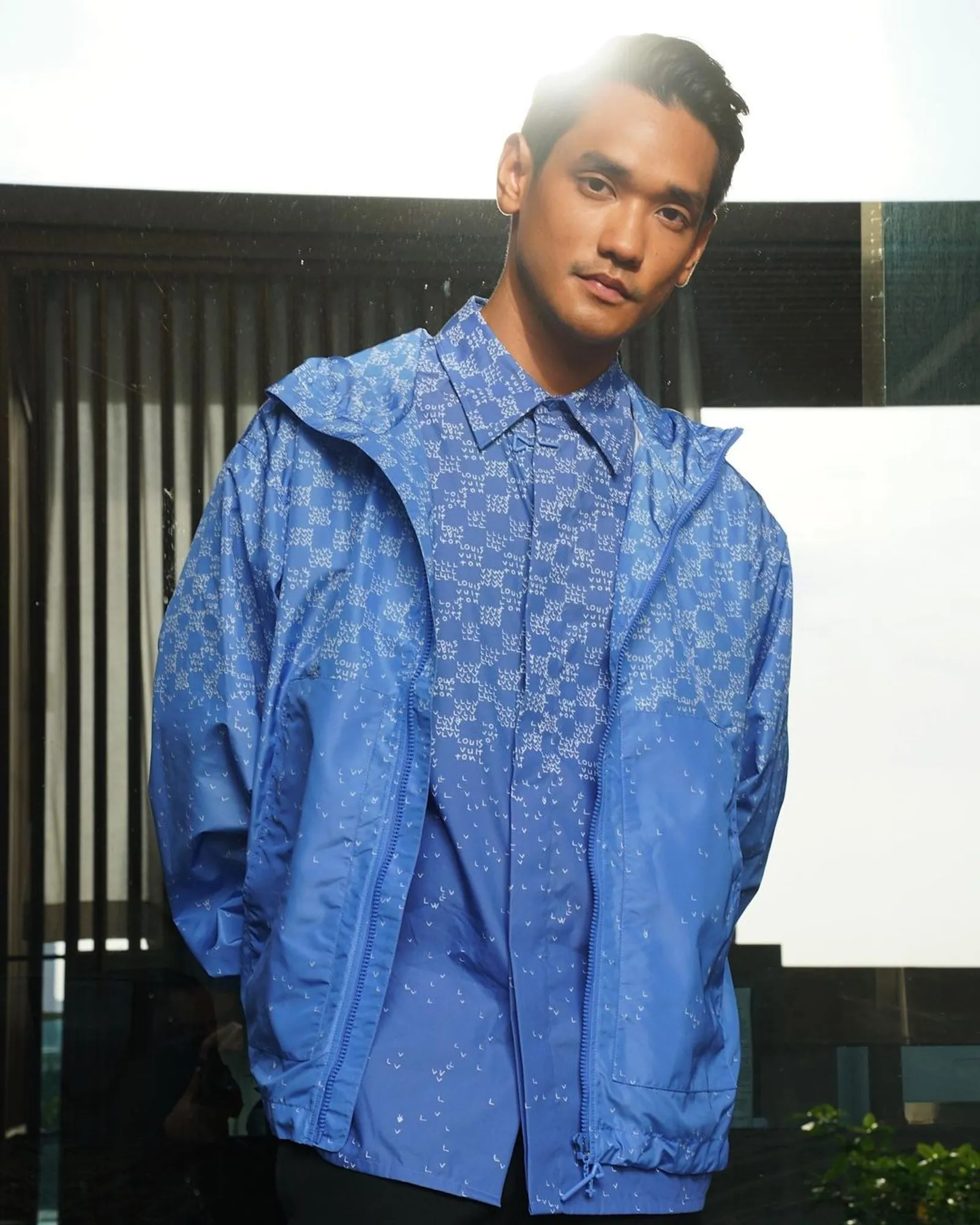 Afgan Wakili Indonesia Hadir di Louis Vuitton Men's Show Bangkok