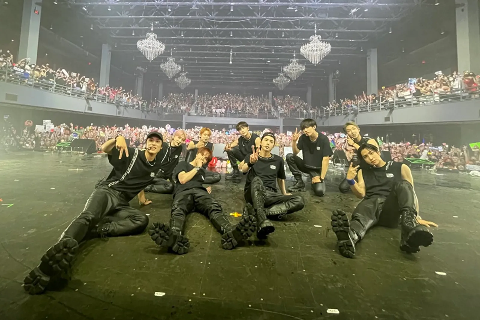 Konser 'The Boyz' di Luar Negeri Kena Protes Fans, Ini Penyebabnya!