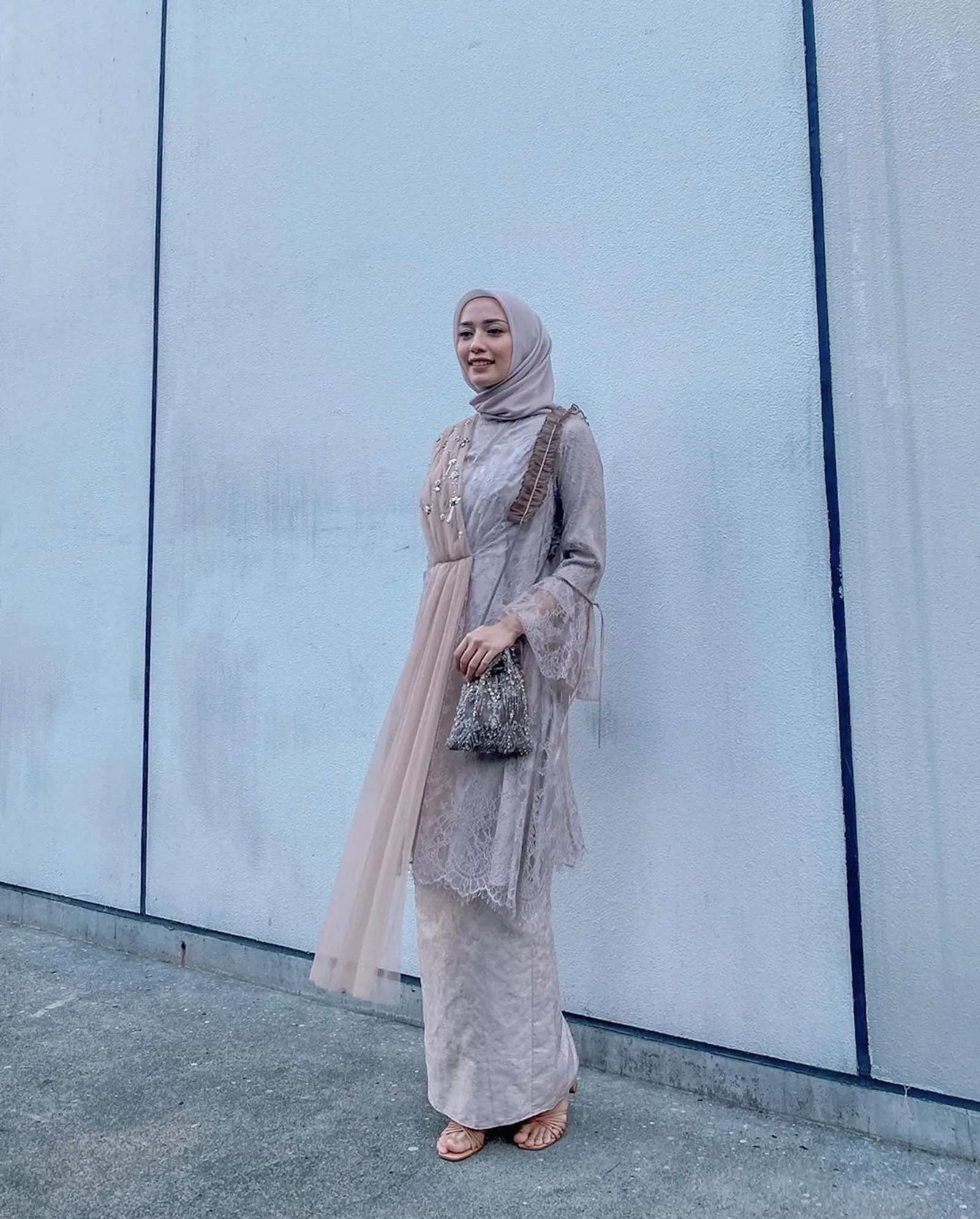 Inspirasi Model Kebaya Muslim Modern untuk Hijabers
