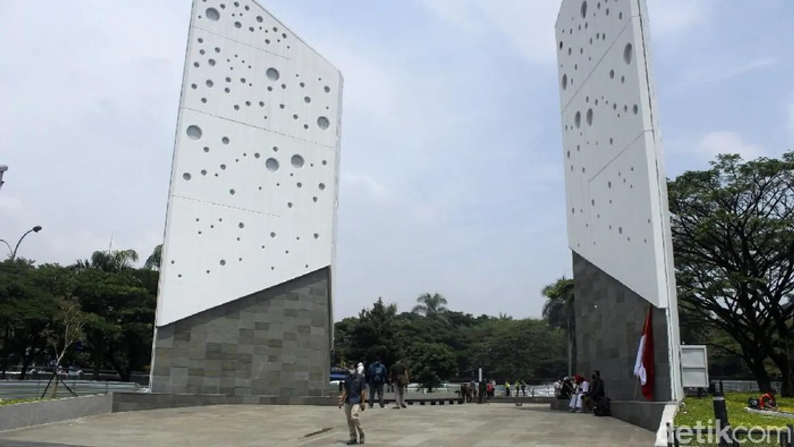 Ada Masjid Hingga Museum, Ini 10 Desain Bangunan Karya Ridwan Kamil
