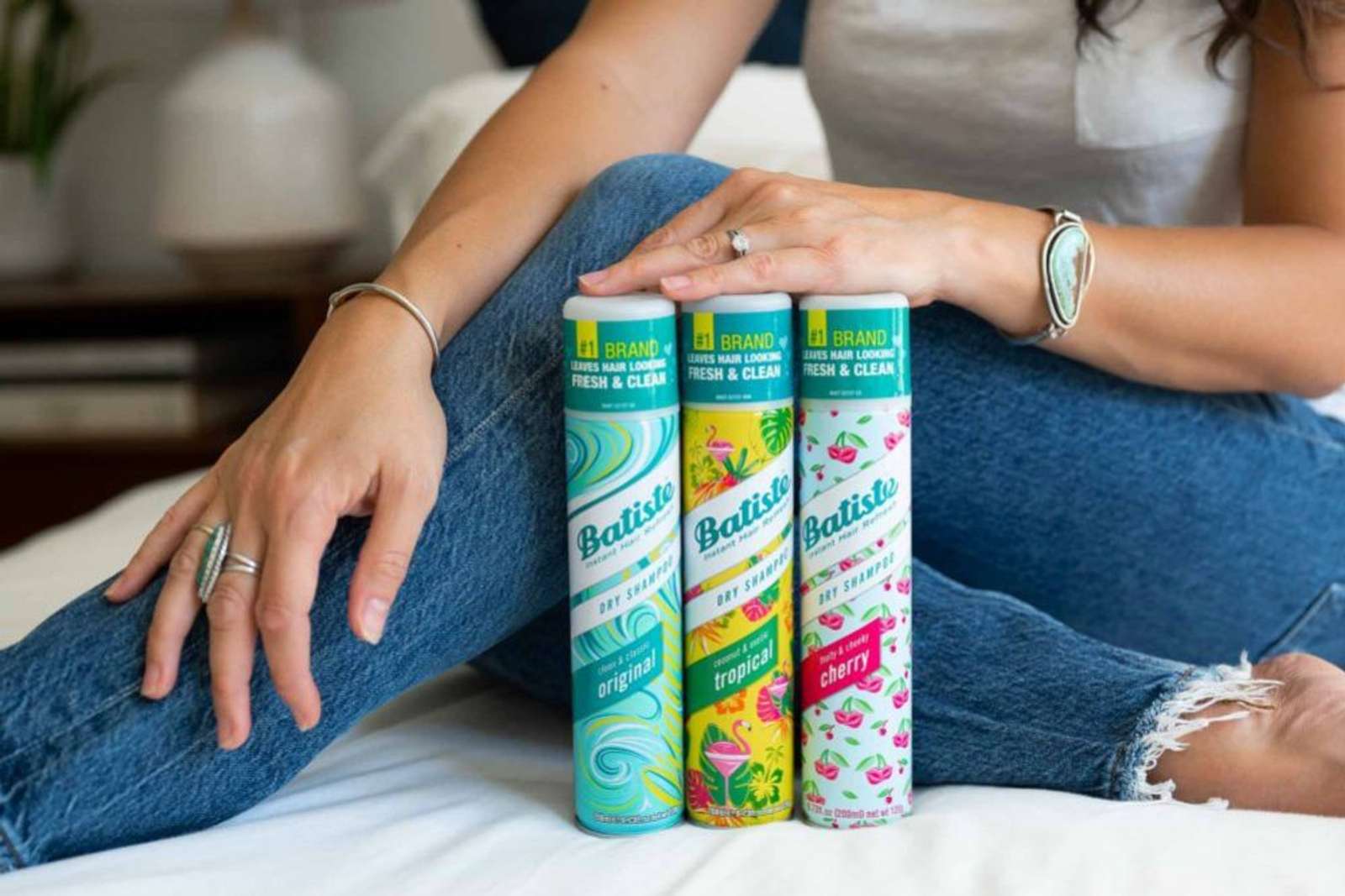 6 Rekomendasi Dry Shampoo yang Praktis Dibawa Travelling