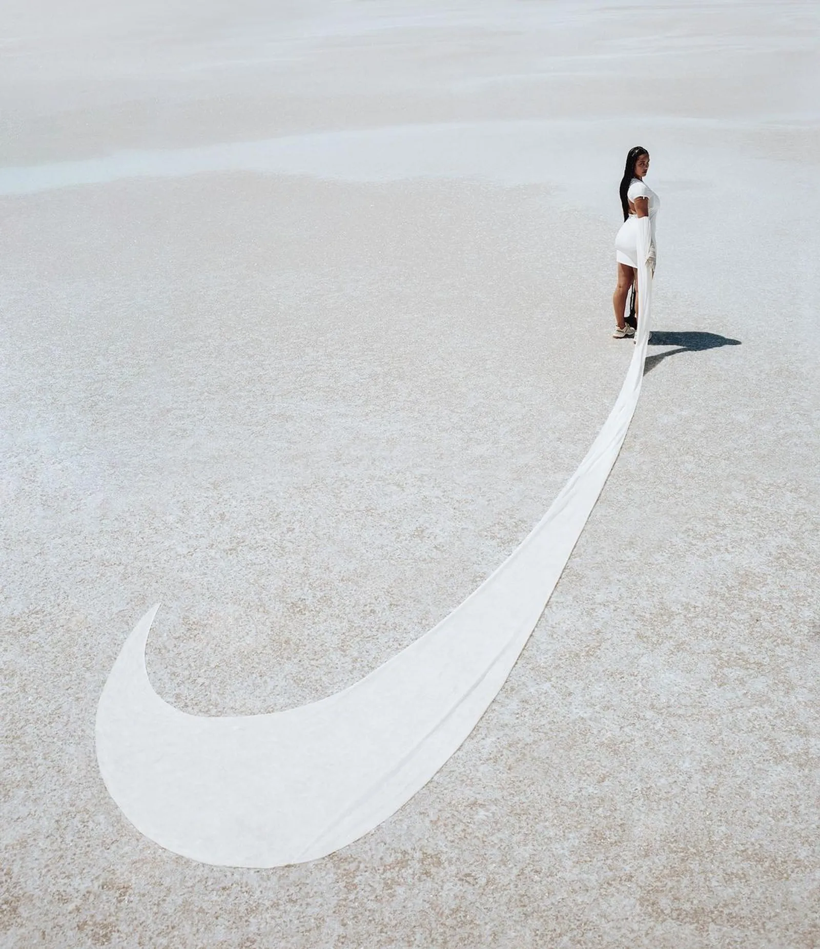 Jorja Smith Bintangi Kampanye Iklan Jacquemus x Nike
