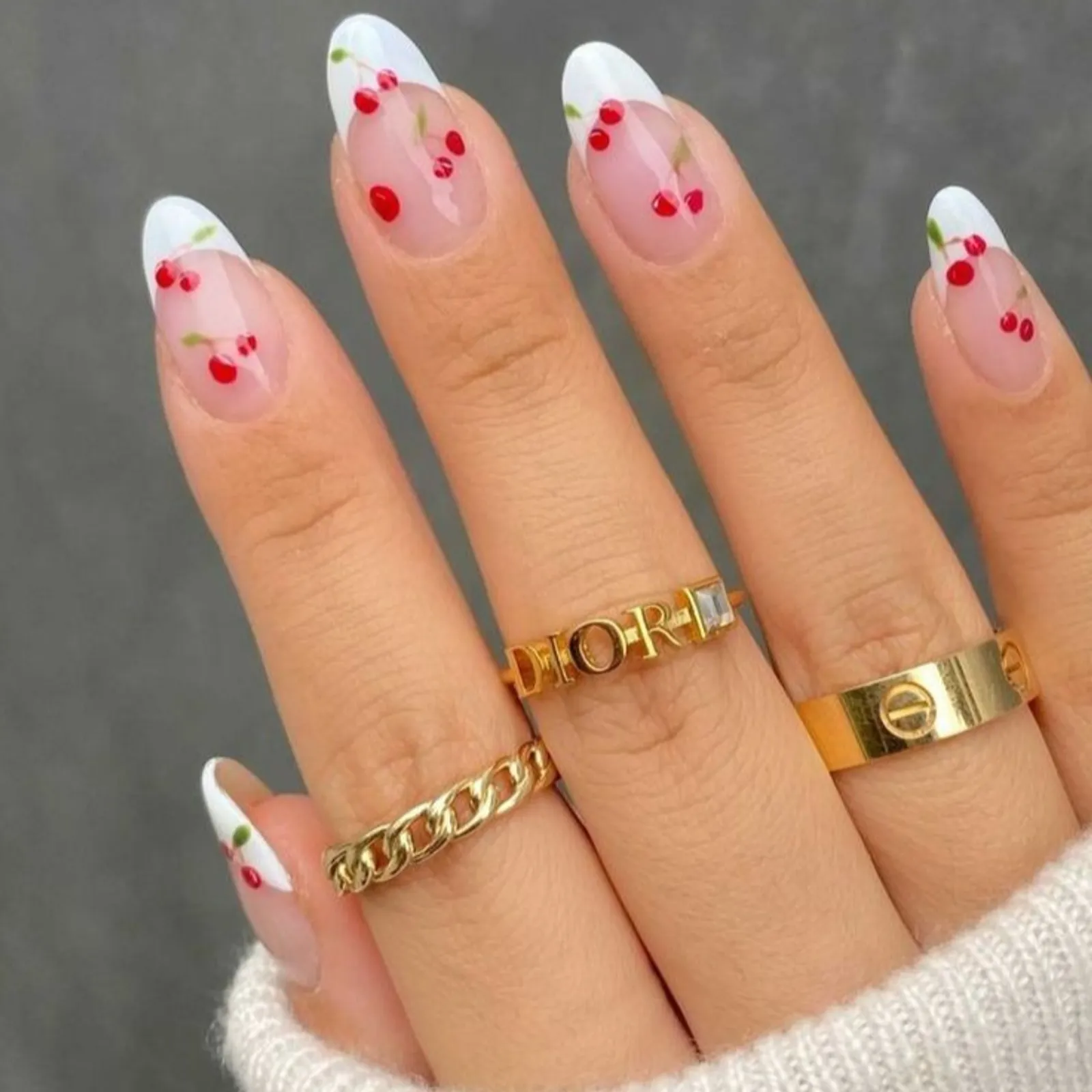 5 Inspirasi Nail Art yang Colorful, Bikin Kuku Makin On Point!  