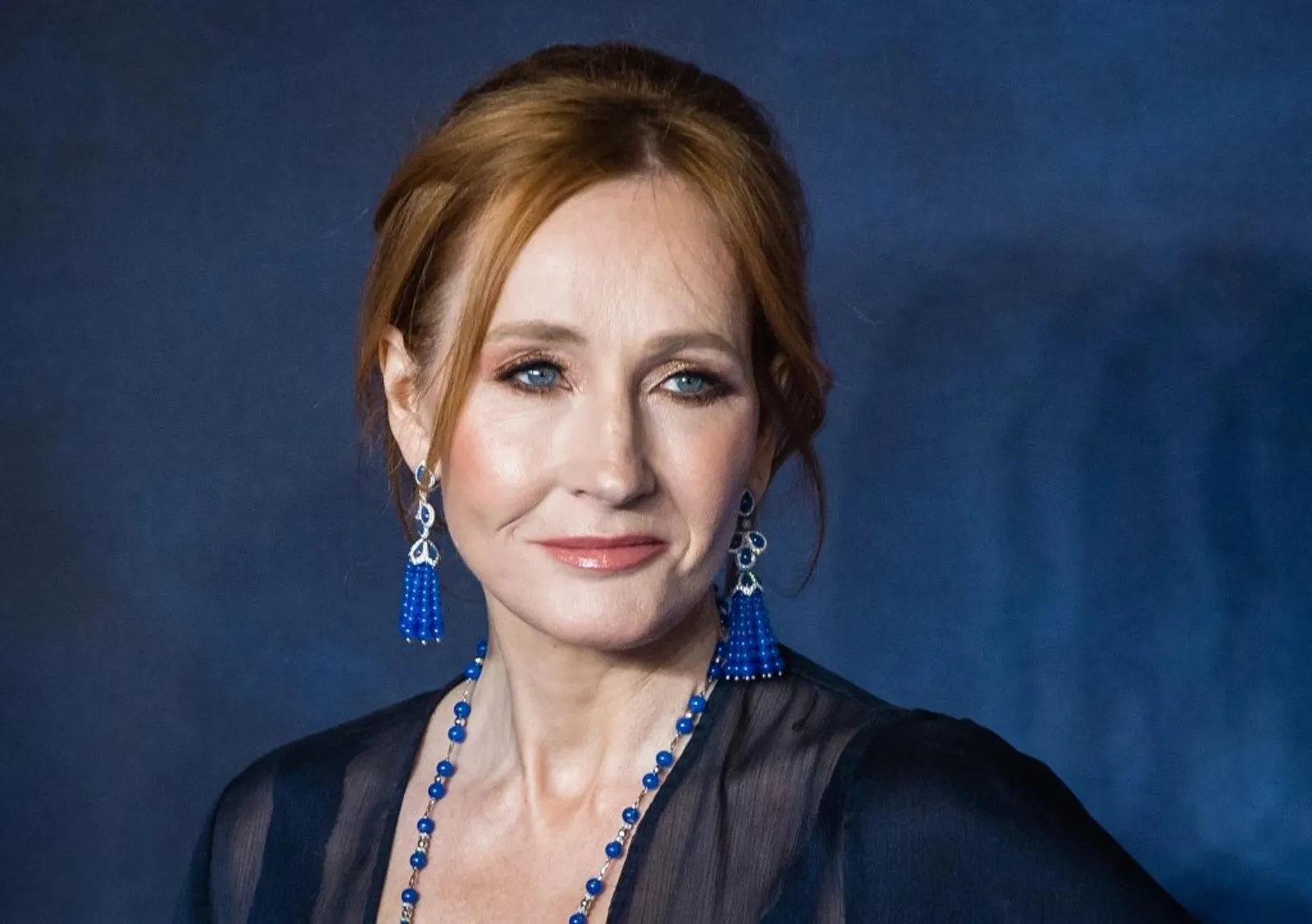 Merasa Tertipu, JK Rowling Kena Prank Komedian Rusia 