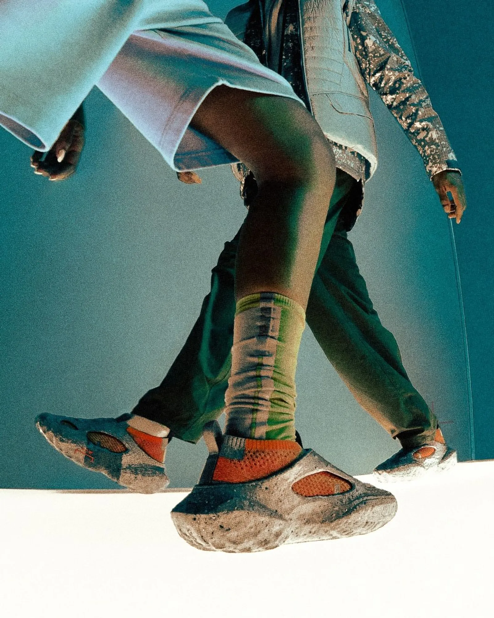 Kolaborasi Converse x A-COLD-WALL* untuk Sneaker Futuristik