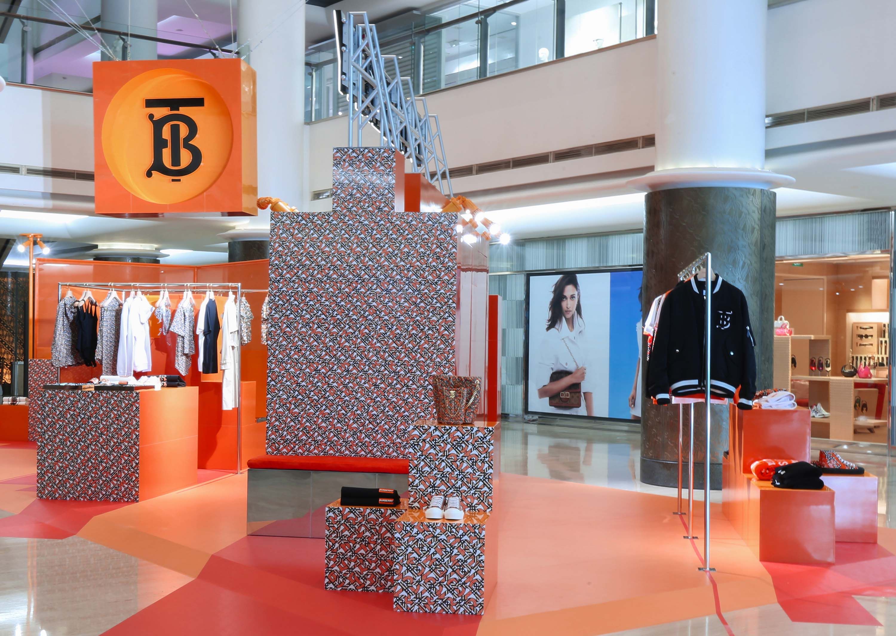 Burberry Launches TB Summer Monogram Pop-Up Store In Greenbelt 5