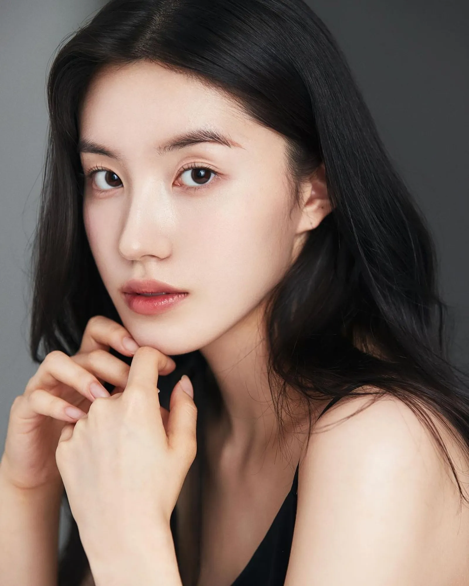7 Idol dengan Bentuk Hidung Terbaik Menurut Netizen Korea
