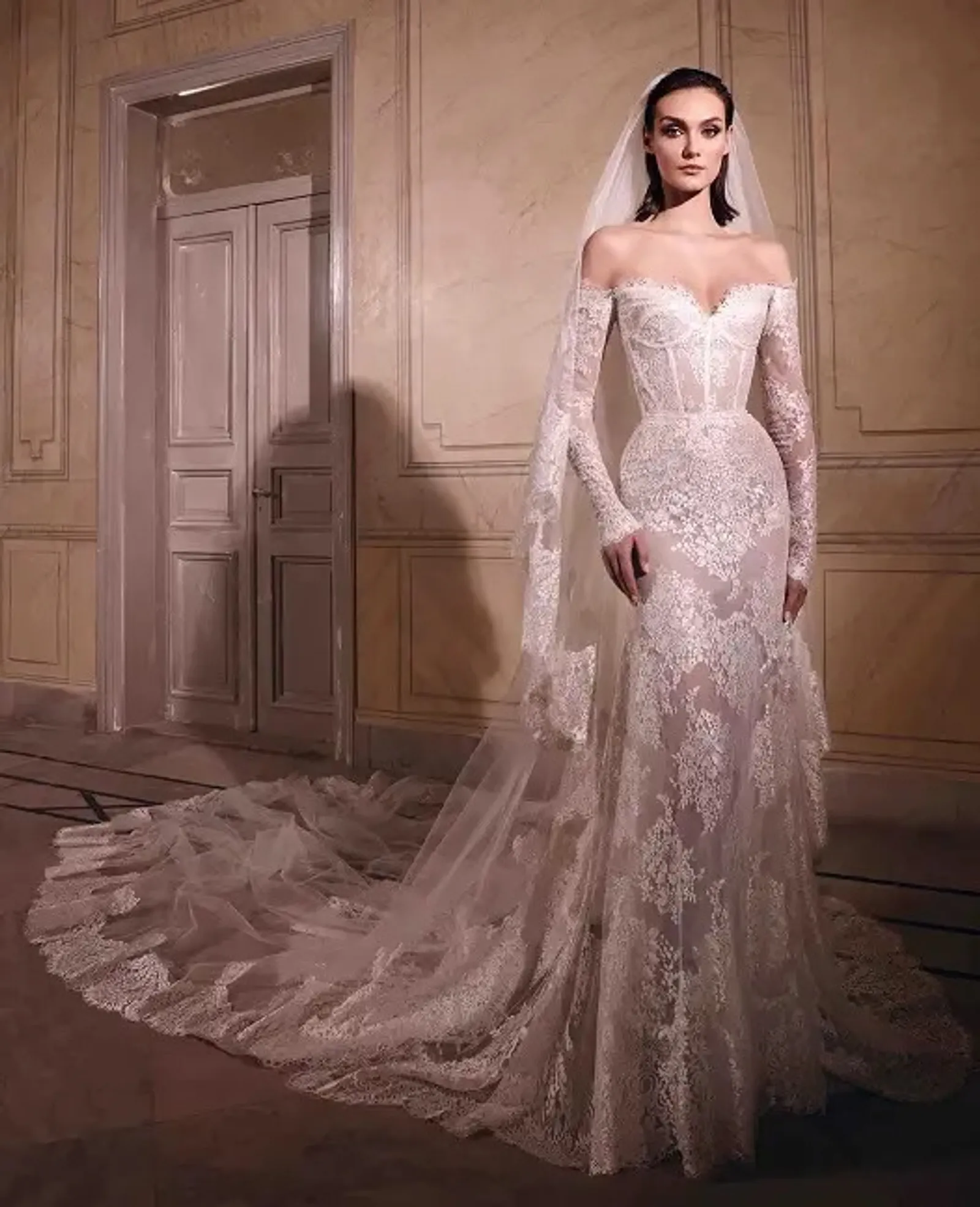 Jennifer Lopez Pakai Gaun Pengantin 'Bekas' di Hari Pernikahan