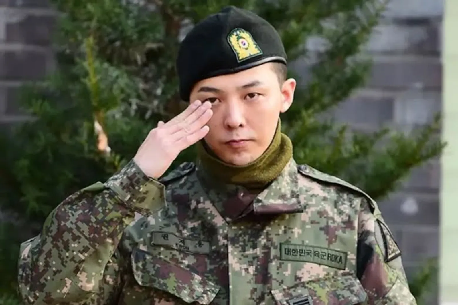 3 Idol K-Pop yang Privasinya Terganggu Selama Menjalani Wajib Militer 