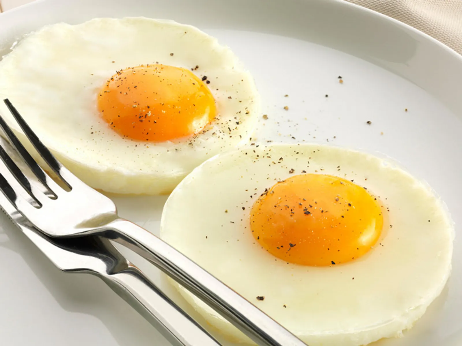 5 Cara Mengolah Berbagai Jenis Telur Pakai Microwave, Mana Favoritmu?