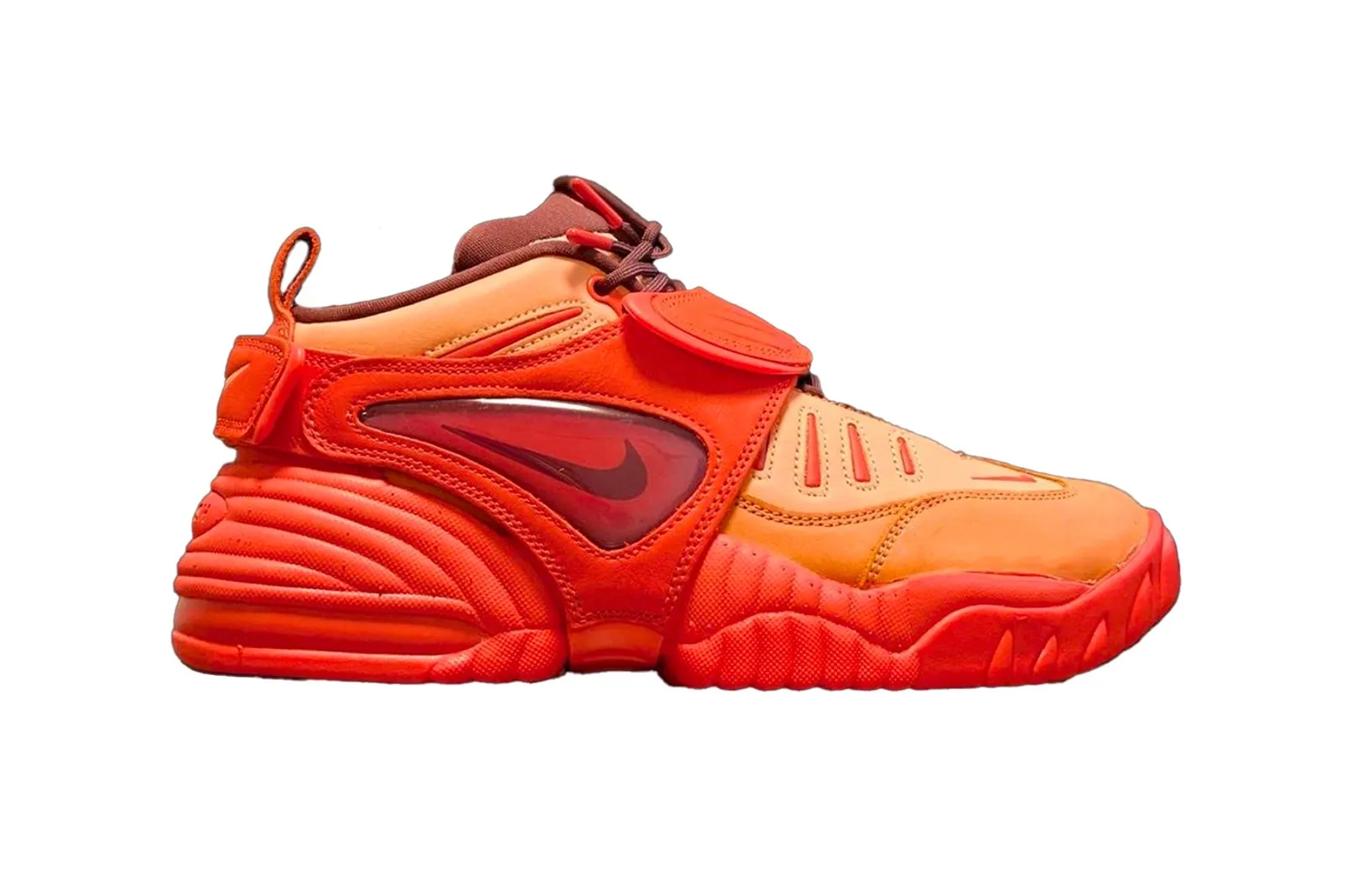 Sneaker AMBUSH® x Nike Rilis Warna Baru 'Blue' dan 'Orange'