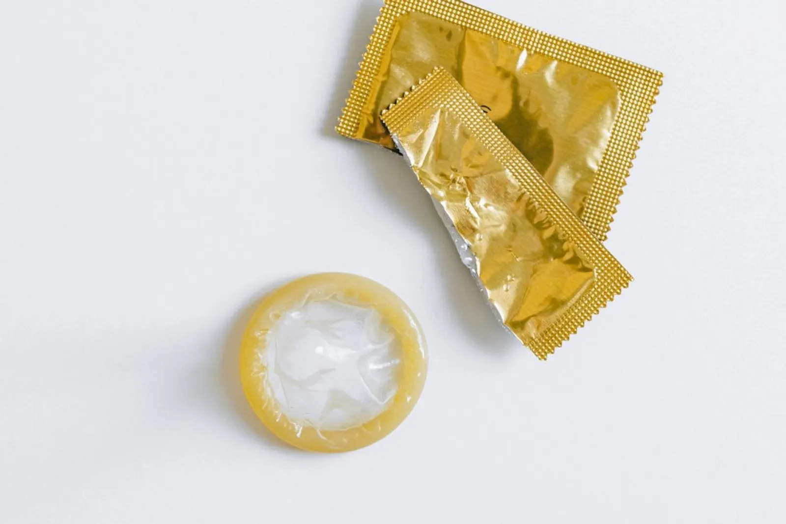4 Jenis Kondom Sutra, Apa Saja Bedanya dan Berapa Harganya? 