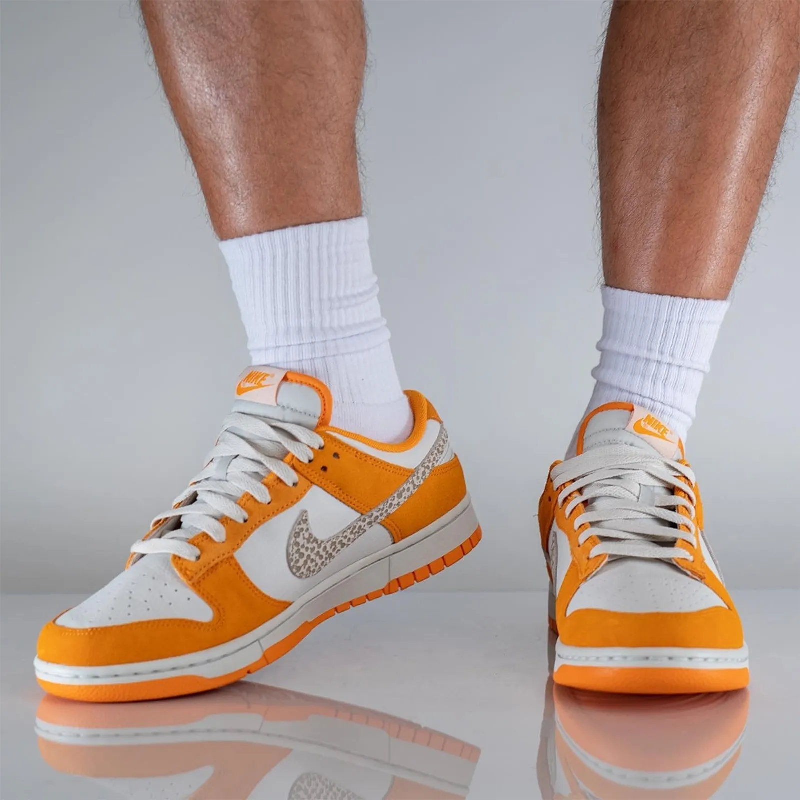 Unik! Begini Tampilan Nike Dunk Low dalam Warna 'Safari Swoosh'