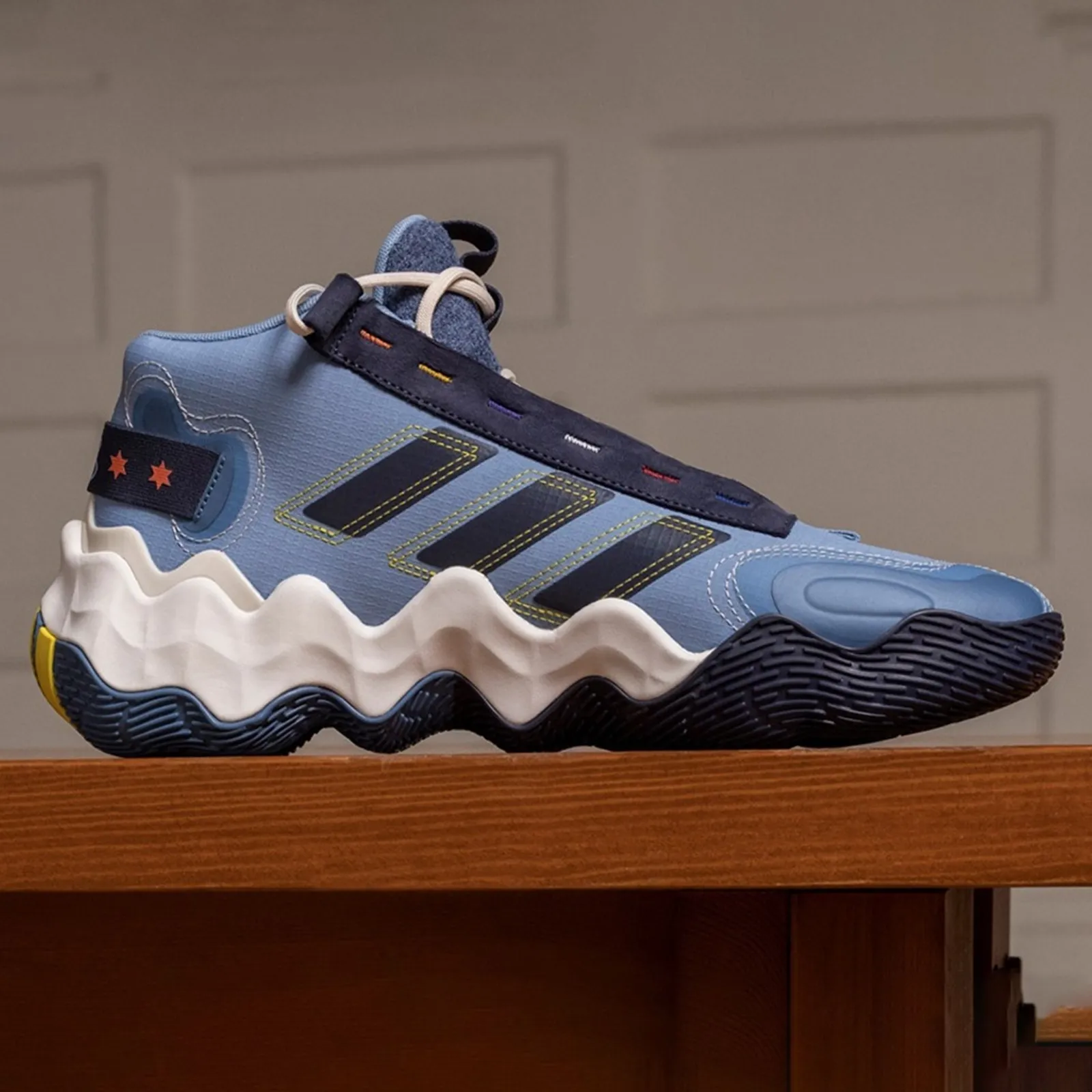 Candace Parker x adidas Rilis 6 Warna Baru Sneaker Exhibit B