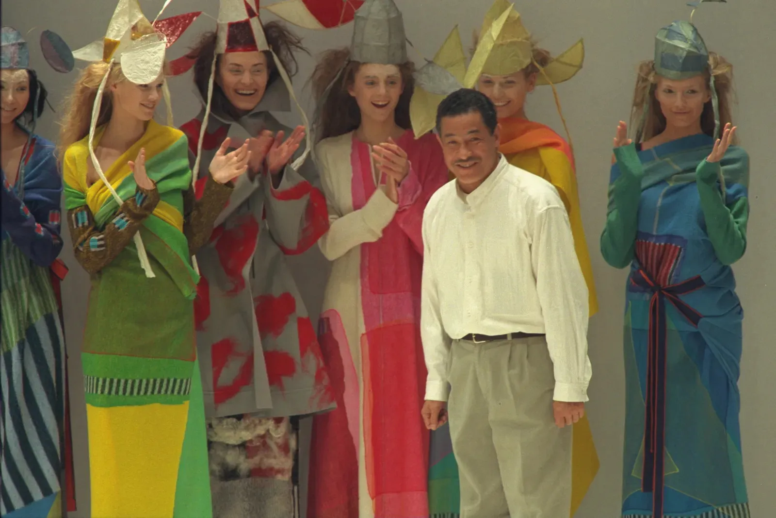 Desainer Issey Miyake Meninggal Dunia di Usia 84 Tahun