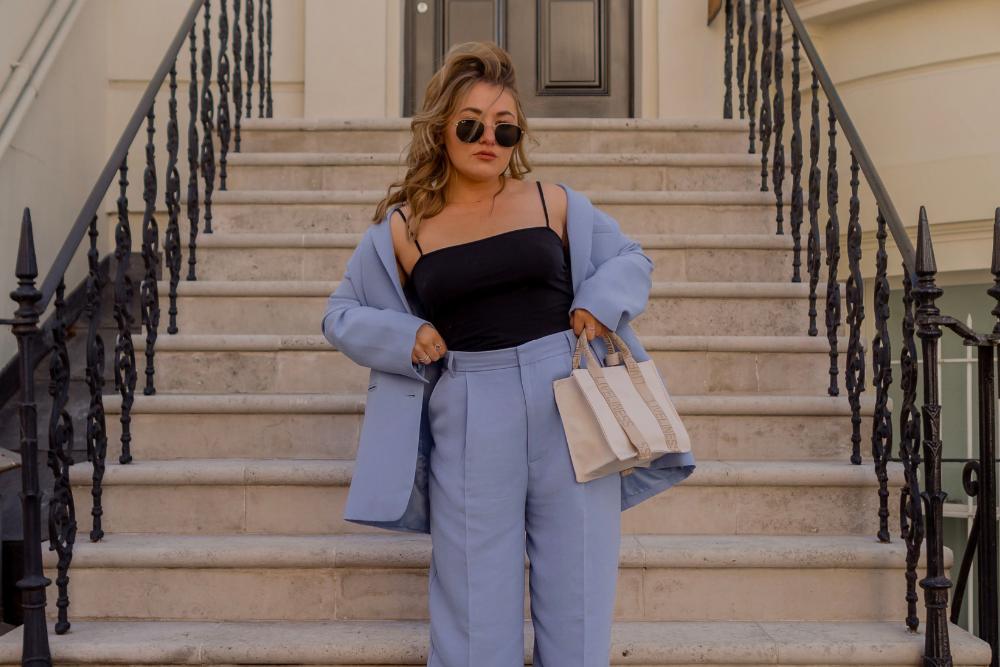 11 OOTD untuk Badan Berisi, Buat Kamu Makin Stylish dan Percaya Diri!