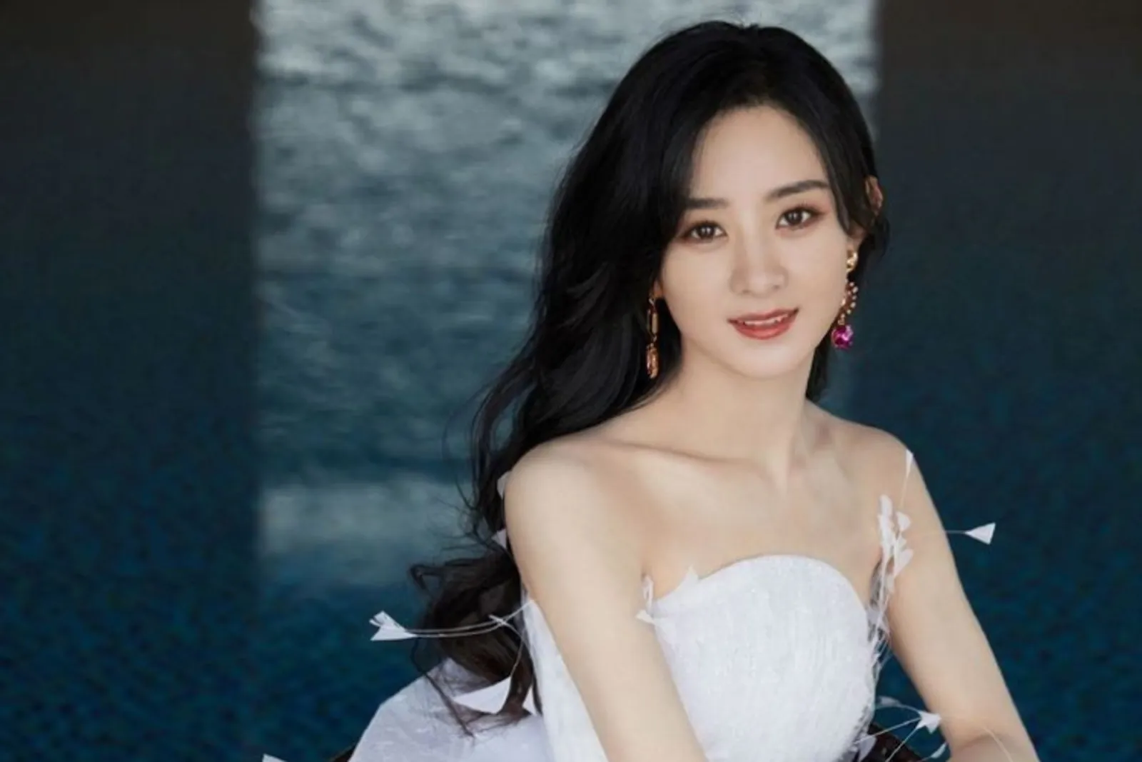 7 Potret Aktris Tiongkok, Pesonanya Sulit Ditolak!