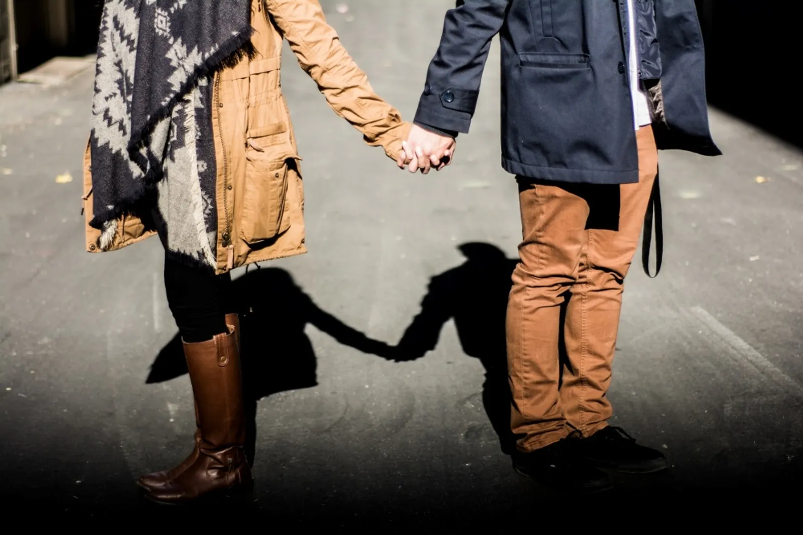 7 Tips Langgeng yang Dilakukan Pasangan Bahagia Setelah Bertengkar