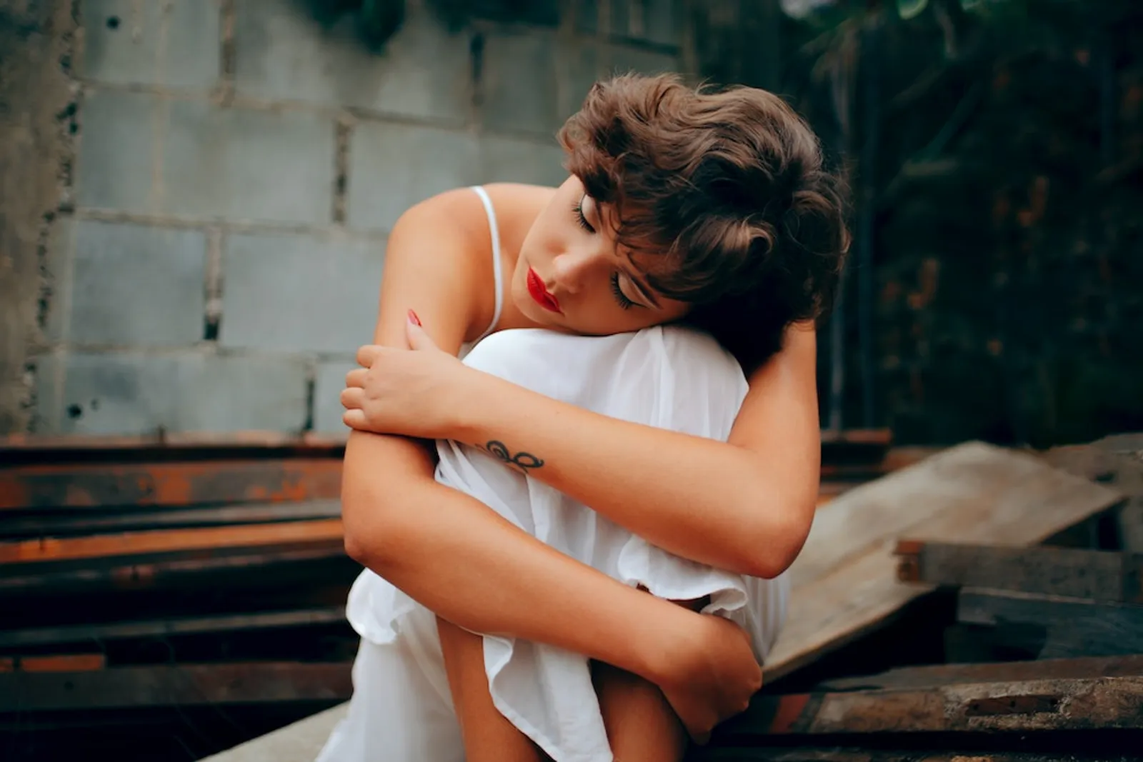 5 Cara Menghadapi Emotional Oversensitivity, Rasa Mudah Tersakiti