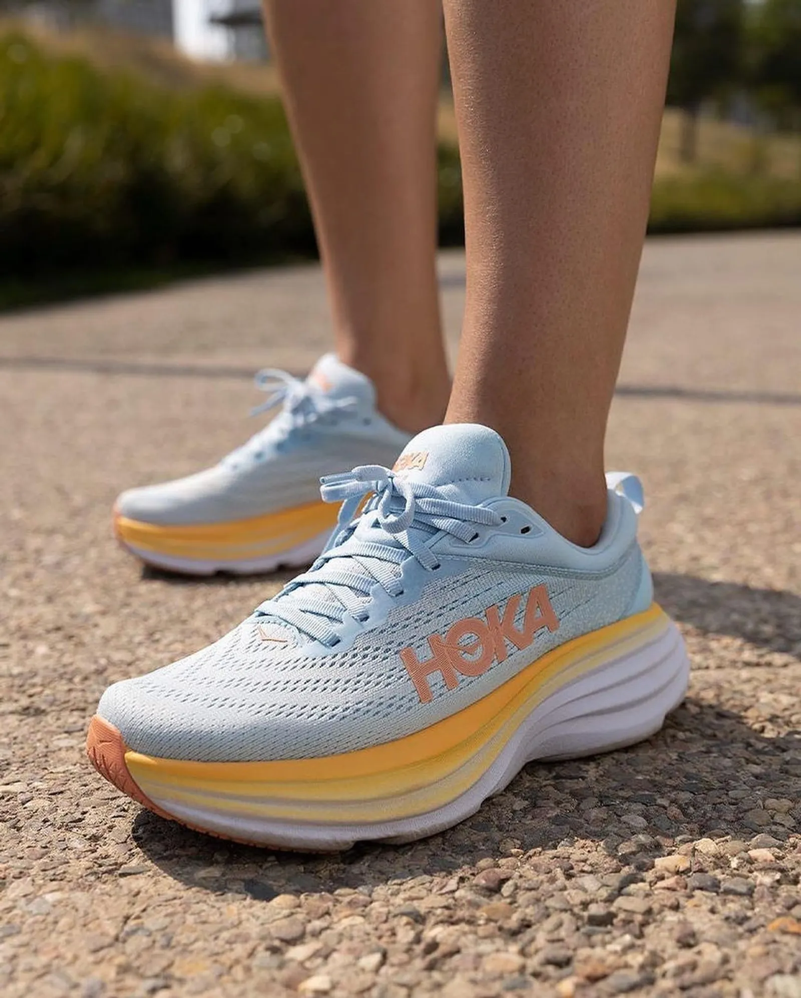 HOKA Luncurkan Sepatu Terbaru dan Kampanye 'Fly Human Fly'