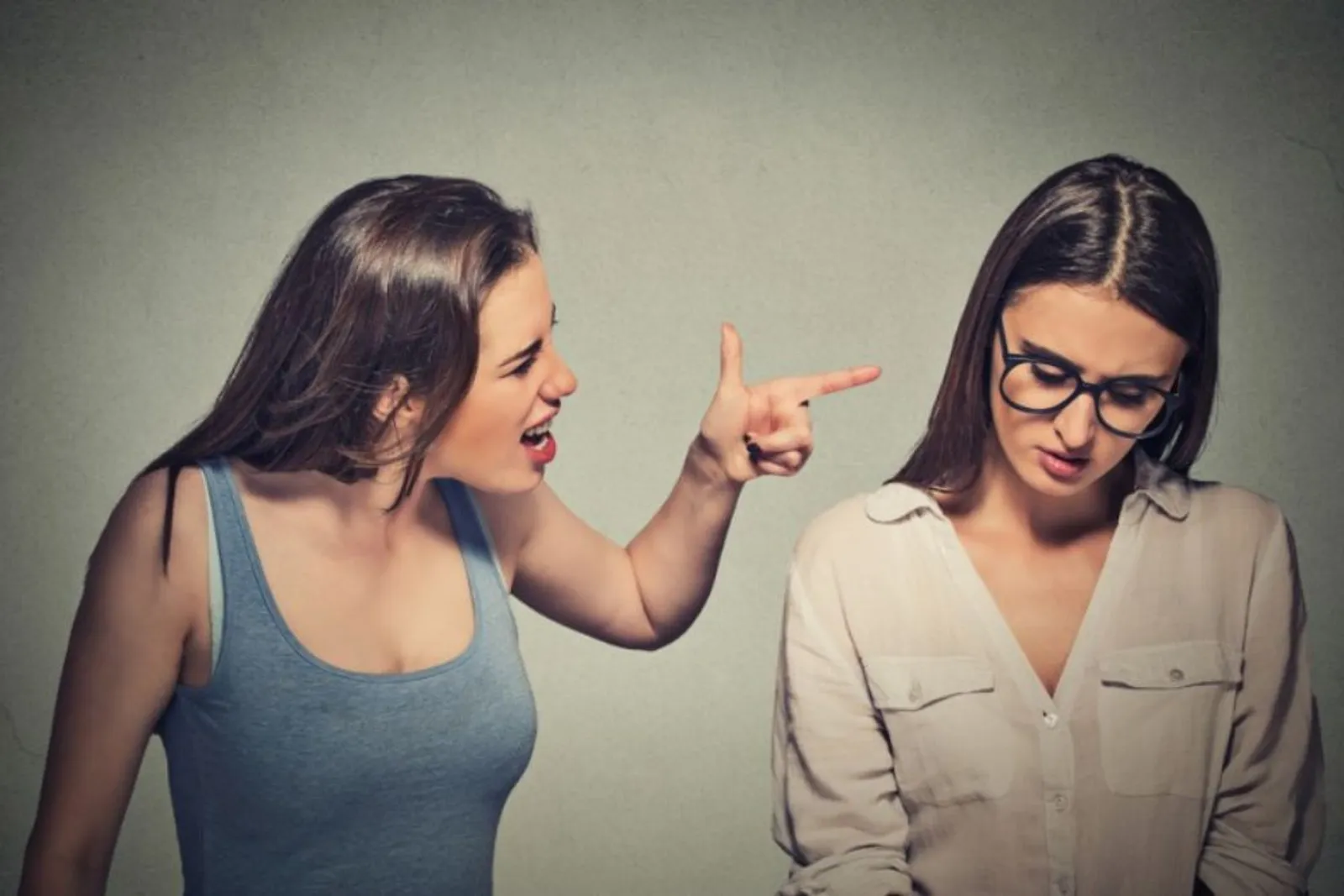 Waspada! Ini 10 Tanda Kamu Berada dalam Abusive Friendship
