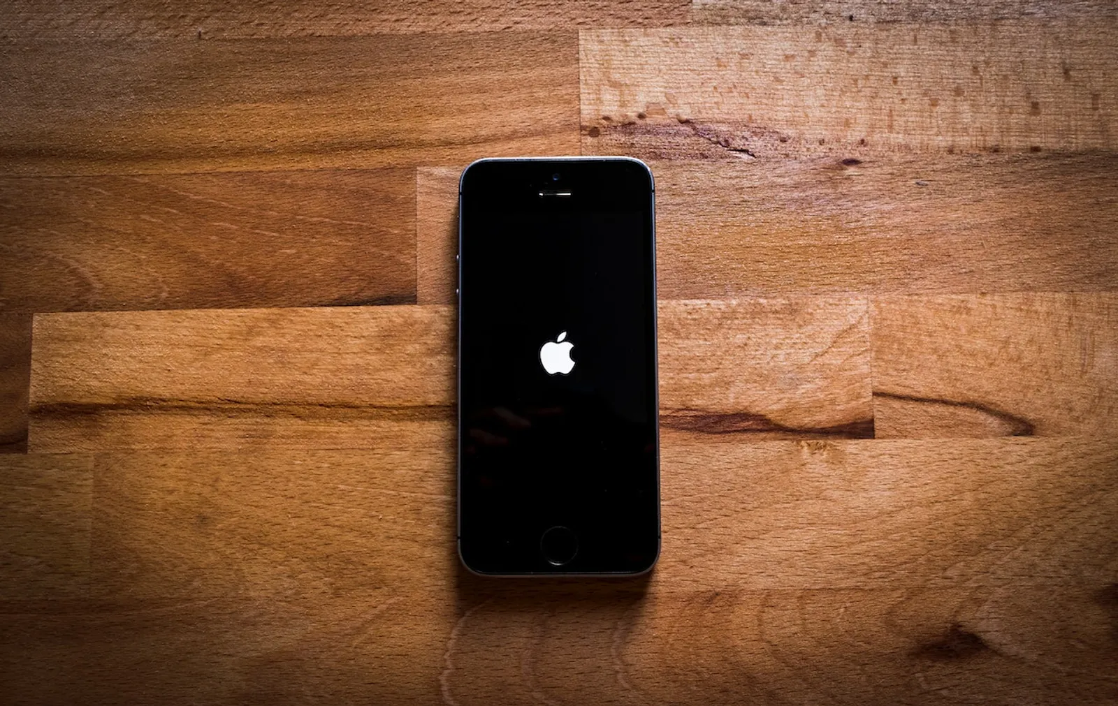 7 Penyebab Utama iPhone Panas dan Cara Mengatasinya