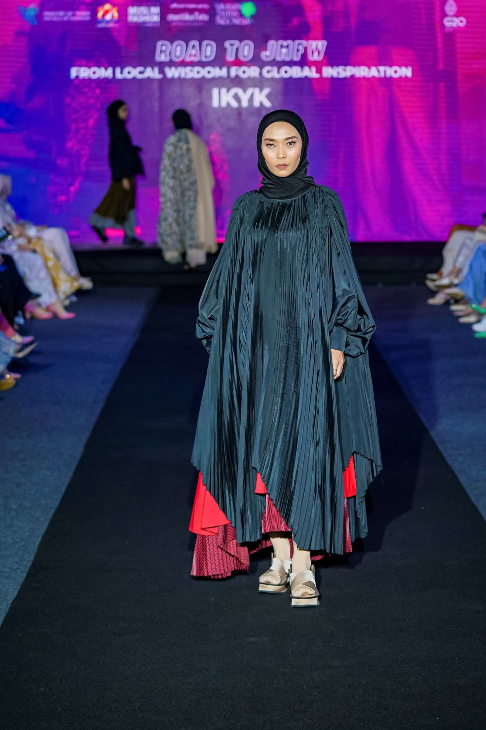 Penampilan 8 Brand untuk Road to Jakarta Muslim Fashion Week 2023