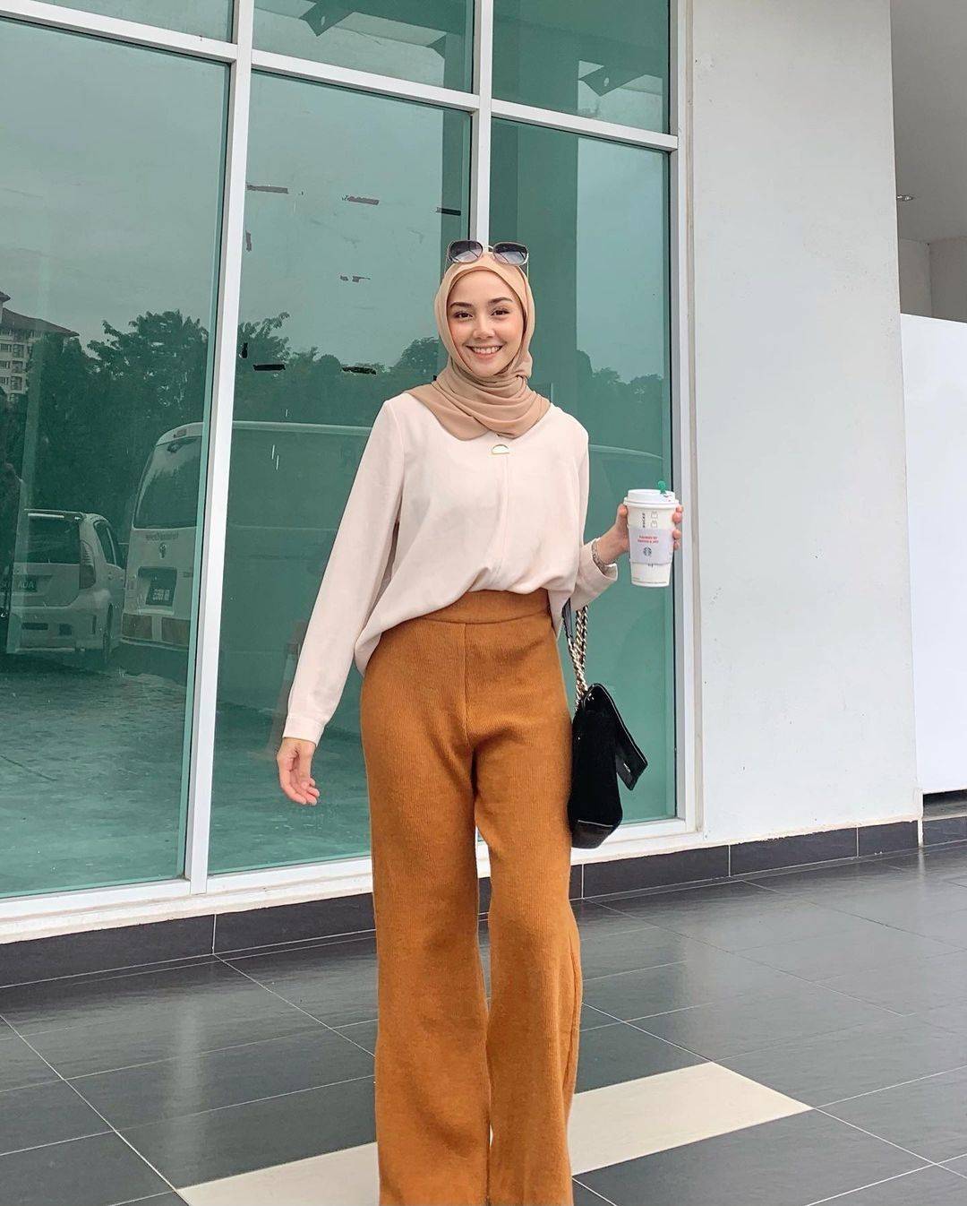 outfit nonton bioskop cewek